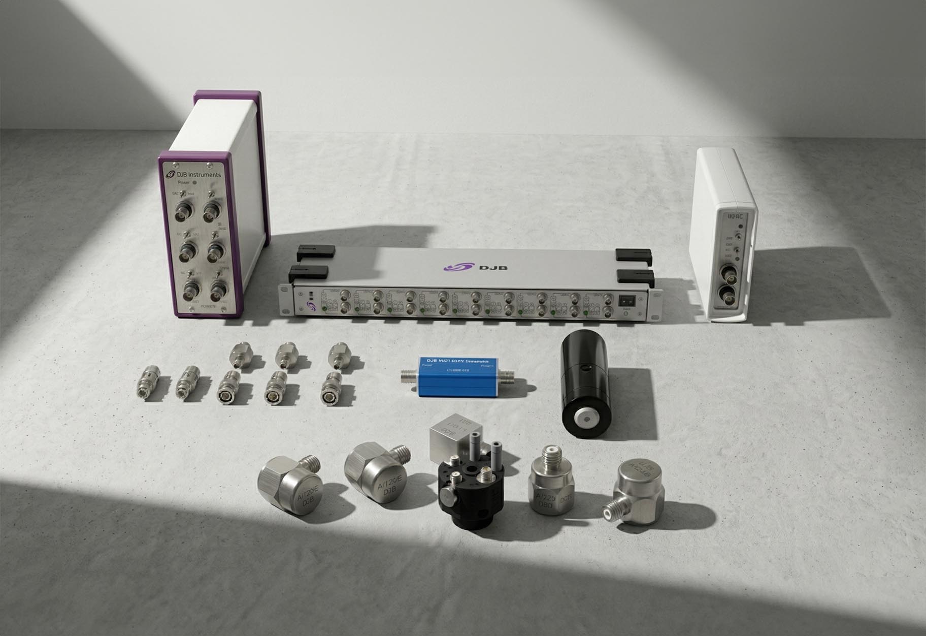 CHARGE AMPLIFIERS -CV9 web
